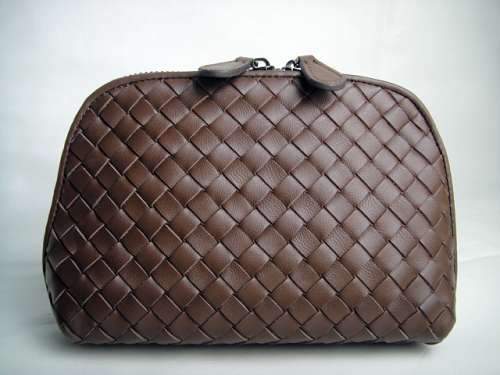 Bottega Veneta soft Lambskin Make Up Case 6495 brown